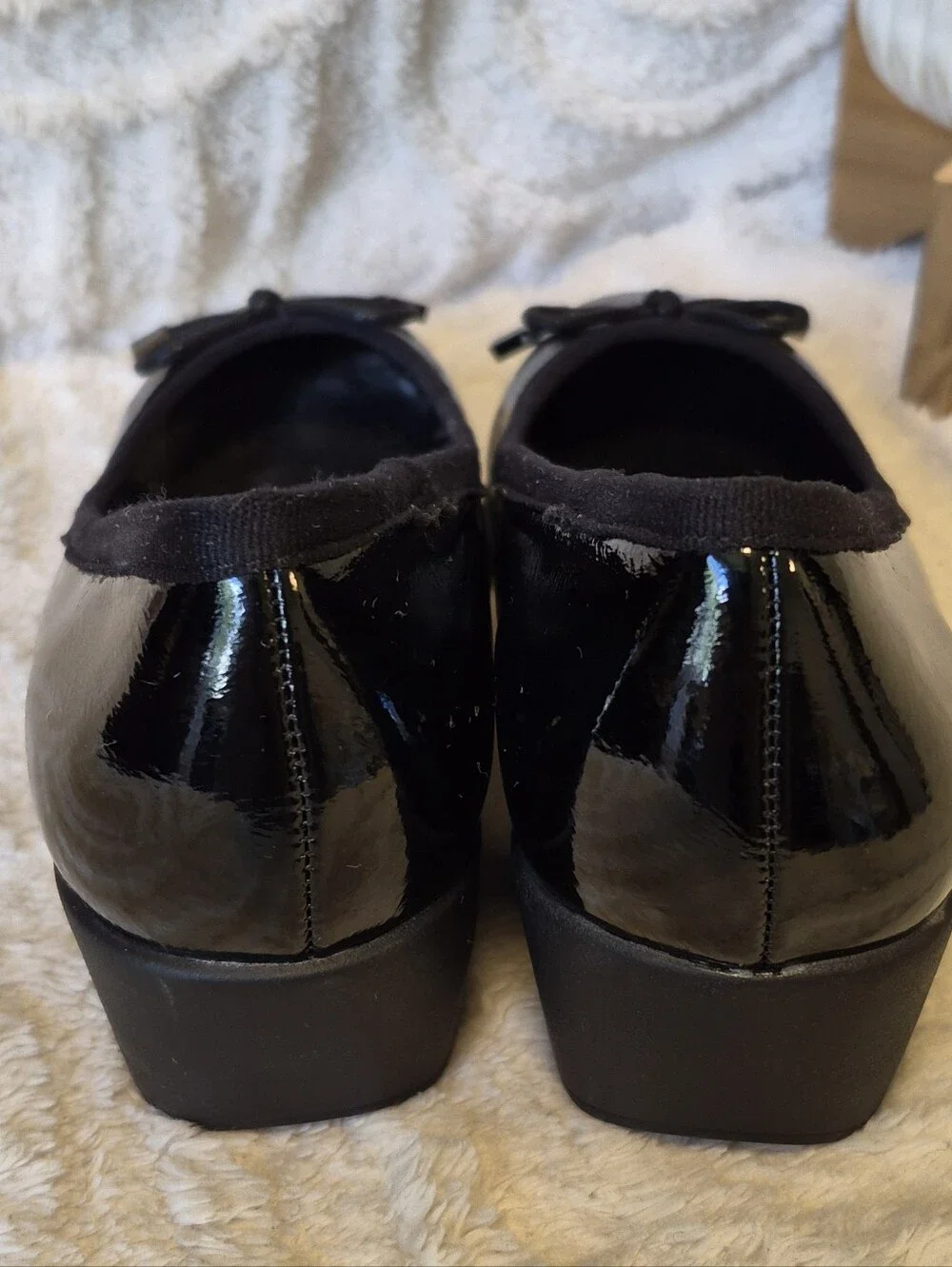 Aerosoles Tema Wedge Ballet Shoes Slip-On Black Patent Bow Detail Comfort Sz 8.5
